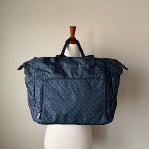 Essentials Carry-All Thirty-One Dot Trio Plastic Lined Hostess Exclusive Blue 31